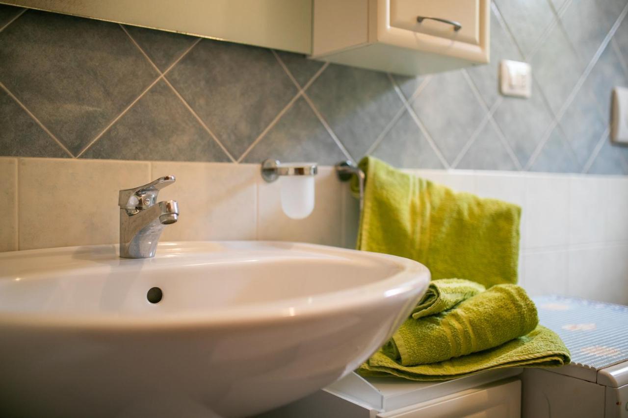 Appartamento Con Piscina 03 Trinita d'Agultu e Vignola ภายนอก รูปภาพ